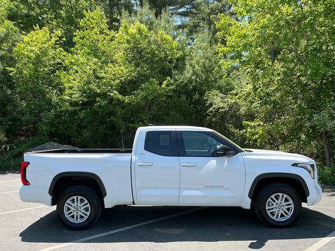 Used 2024 Toyota Tundra SR5 w/ SR5 Premium Package AWD/4WD image 6