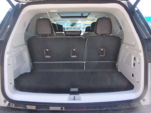 Used 2025 GMC Acadia Denali w/ Super Cruise Package AWD/4WD image 31