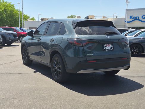 Certified 2024 Honda HR-V Sport image 8