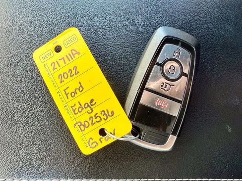 Used 2022 Ford Edge ST AWD/4WD image 30