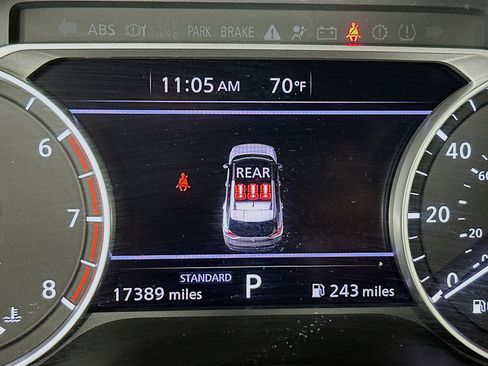Used 2023 Nissan Rogue SV w/ SV Premium B Package FWD image 19