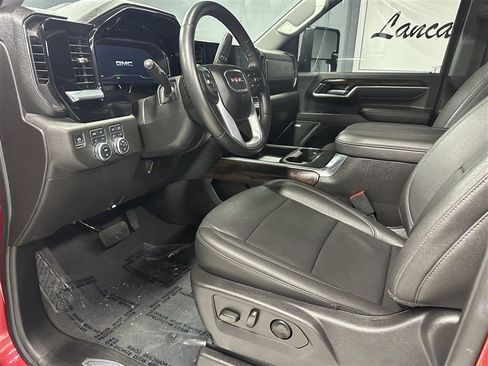 Used 2025 GMC Sierra 2500 SLT w/ SLT Premium Package AWD/4WD image 2