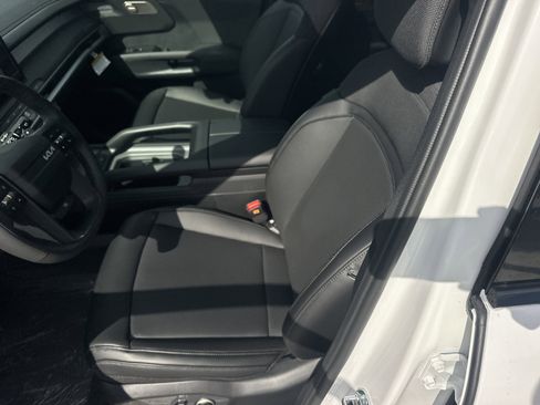 New 2027 Kia Telluride S FWD image 17