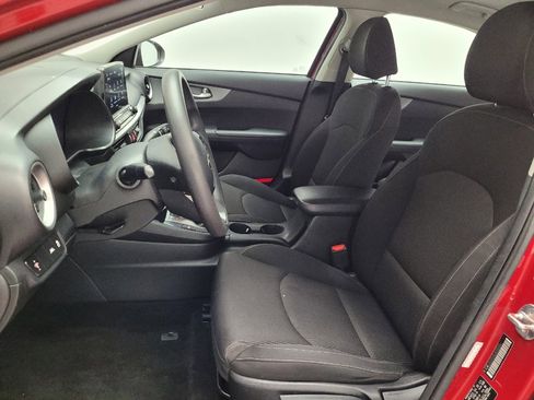 Used 2021 Kia Forte LXS image 17