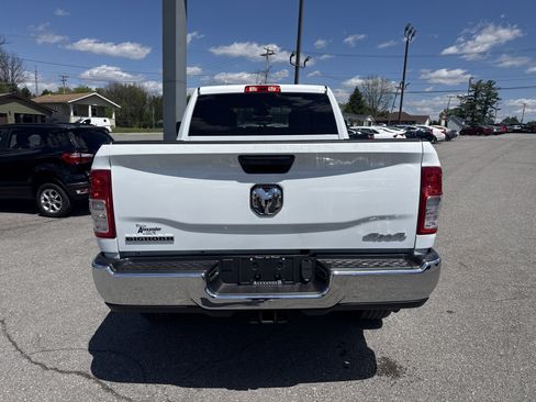 Used 2023 RAM 2500 Big Horn w/ Level 1 Equipment Group AWD/4WD image 4