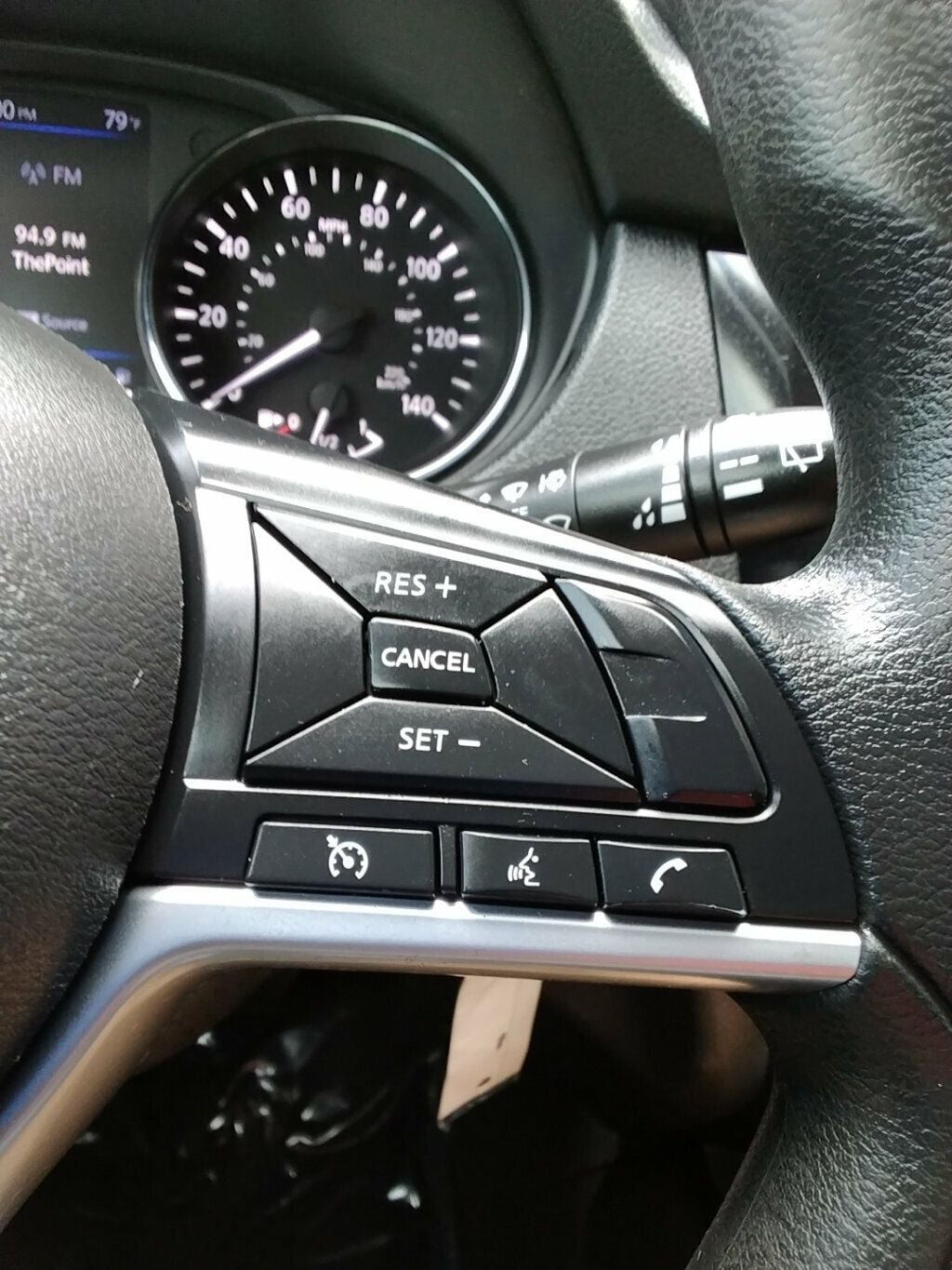 Used 2020 Nissan Rogue S AWD/4WD image 14