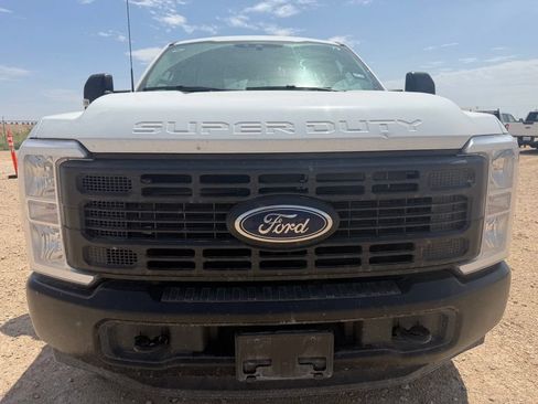 Used 2025 Ford F350 XL AWD/4WD image 1