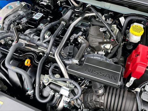 Used 2025 Nissan Sentra SR FWD image 33