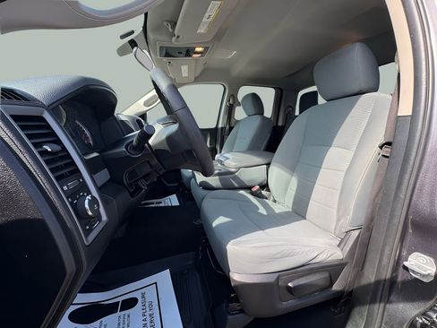 Used 2019 RAM 1500 Express AWD/4WD image 22