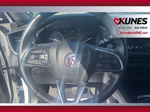 Used 2023 Buick Envision Essence image 25