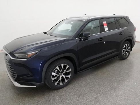 New 2026 Toyota Grand Highlander AWD Hybrid image 35