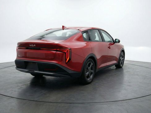 Used 2025 Kia K4 FWD image 9
