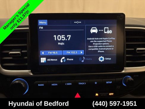 Used 2020 Hyundai Venue SEL FWD image 17