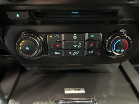 Used 2017 Ford F150 XLT w/ Equipment Group 302A Luxury image 20