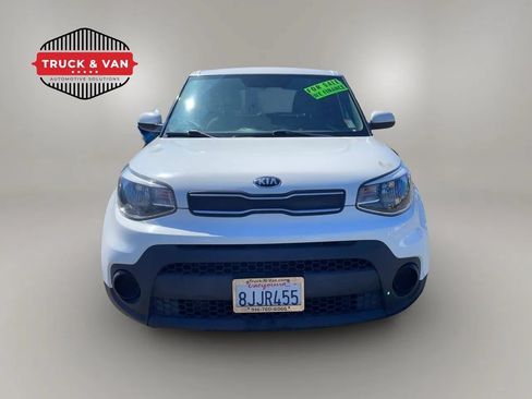 Used 2019 Kia Soul FWD image 44