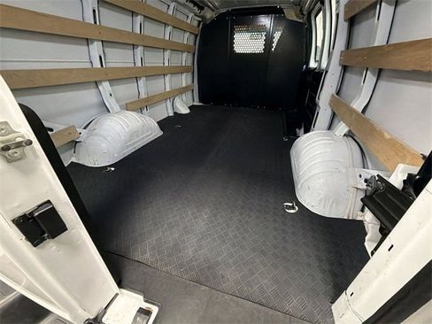 Used 2023 Chevrolet Express 2500 w/ Driver Convenience Package image 20