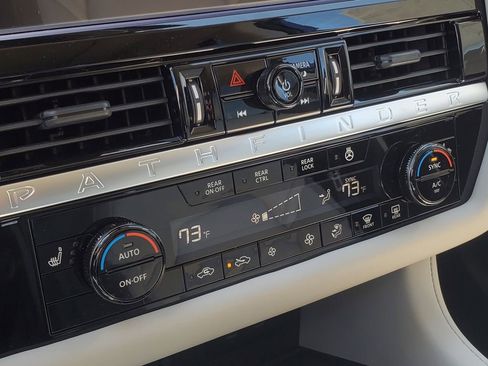New 2026 Nissan Pathfinder SL AWD/4WD image 22