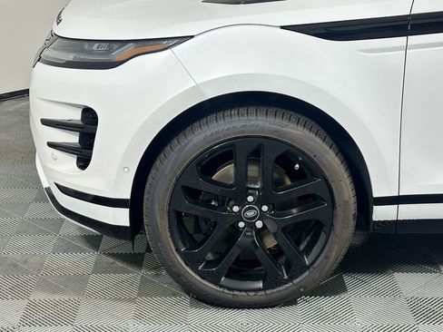 New 2026 Land Rover Range Rover Evoque Dynamic SE image 9