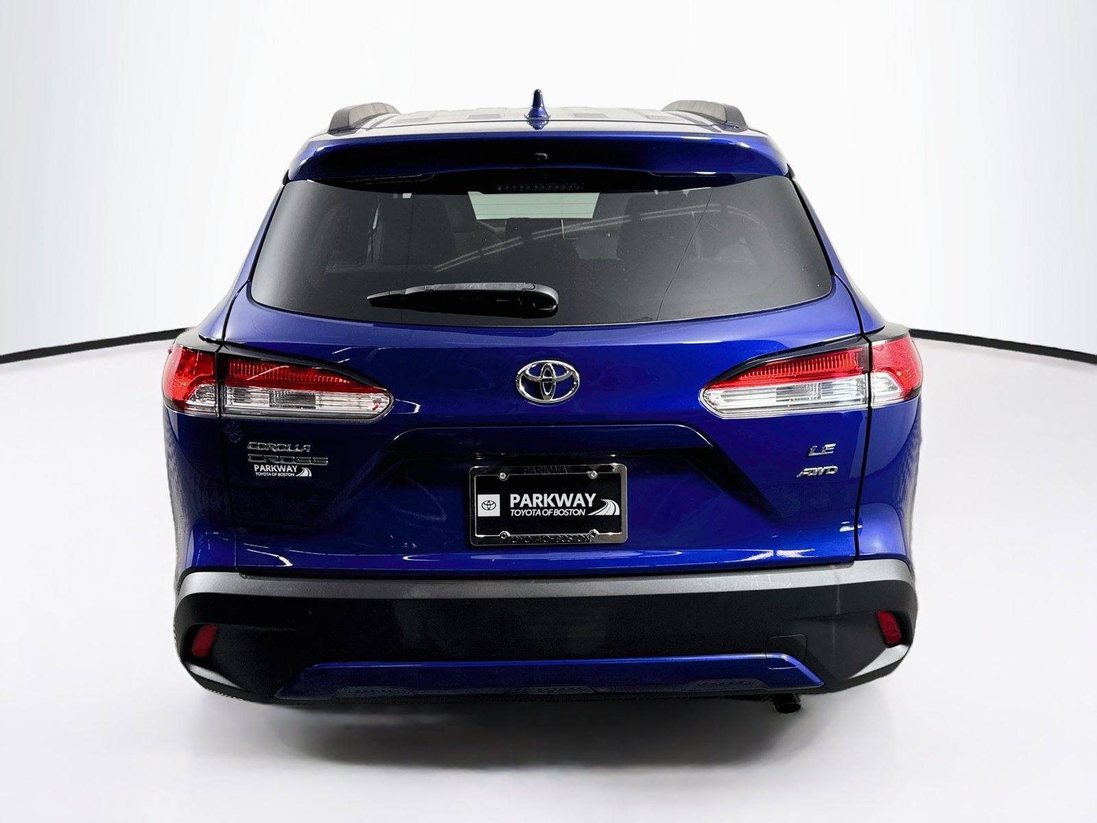 Certified 2022 Toyota Corolla Cross LE AWD/4WD image 6