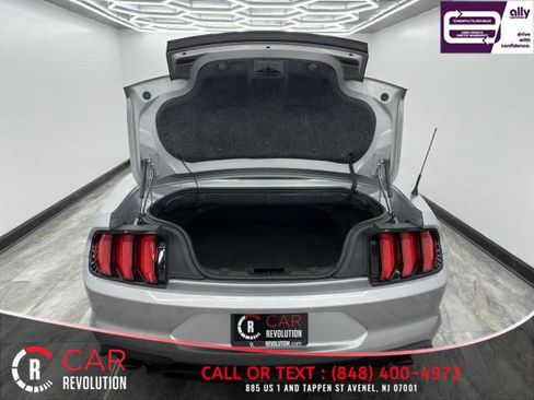 Used 2021 Ford Mustang Premium image 6