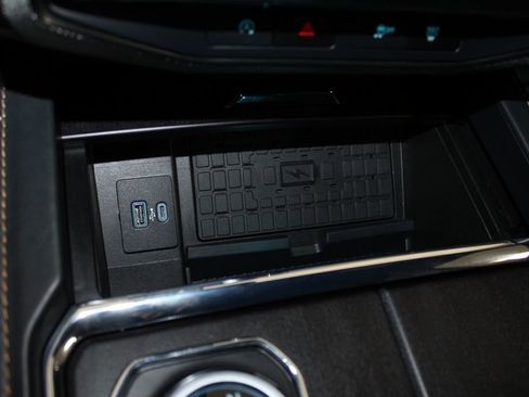 Used 2023 Ford Expedition Max Platinum image 56