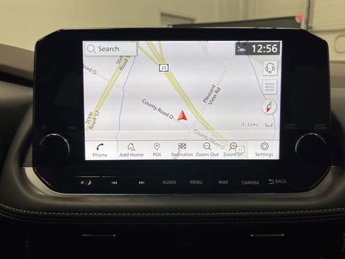 Used 2023 Nissan Rogue SL w/ SL Premium Package image 10