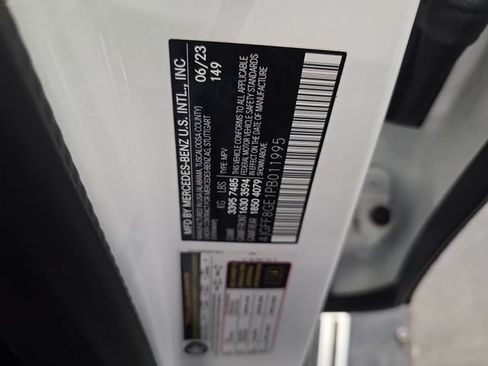 Used 2023 Mercedes-Benz GLS 580 4MATIC image 39