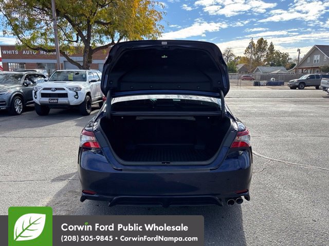 Used 2021 Toyota Camry SE w/ Cold Weather Package AWD/4WD image 28