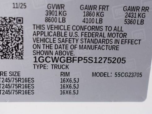 New 2025 Chevrolet Express 2500 Extended image 30