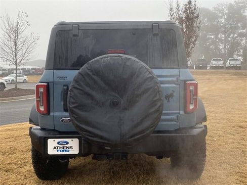 Used 2023 Ford Bronco Wildtrak image 4