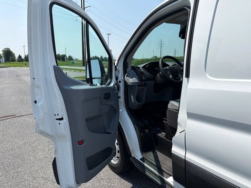 Used 2019 Ford Transit 150 148 Low Roof RWD image 14
