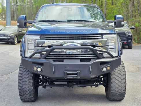 Used 2018 Ford F250 Lariat w/ Lariat Ultimate Package AWD/4WD image 10