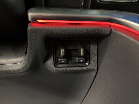 New 2026 Ford Expedition Max Platinum image 19