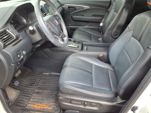 Used 2022 Honda Pilot TrailSport image 11