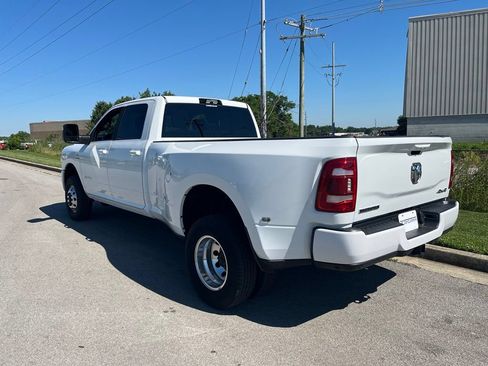 Used 2024 RAM 3500 Big Horn w/ Sport Appearance Package AWD/4WD image 4
