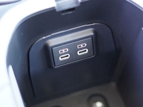 Certified 2025 Toyota RAV4 LE FWD image 35