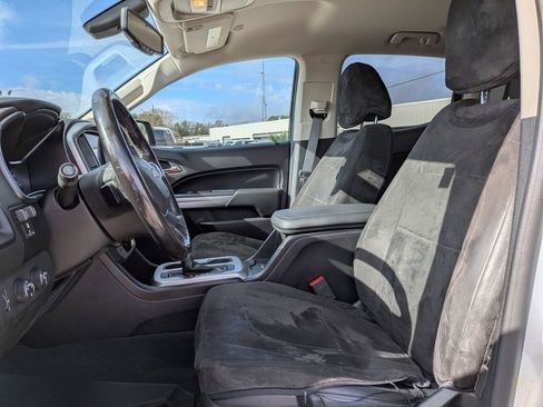 Used 2019 Chevrolet Colorado ZR2 image 14