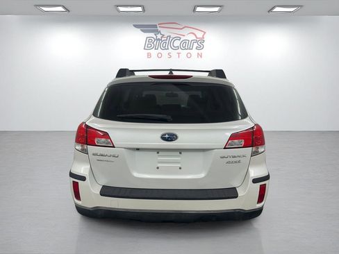Used 2012 Subaru Outback 2.5i Limited image 5