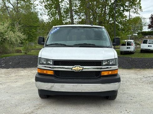 Used 2024 Chevrolet Express 2500 w/ Driver Convenience Package RWD image 3