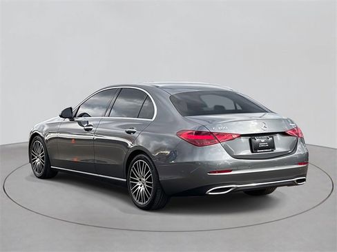 Used 2023 Mercedes-Benz C 300 4MATIC Sedan image 4