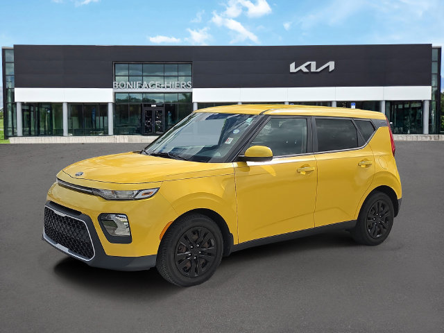 Used 2020 Kia Soul LX FWD image 2