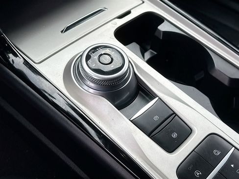 Used 2023 Ford Explorer ST-Line w/ Class IV Trailer Tow Package image 19