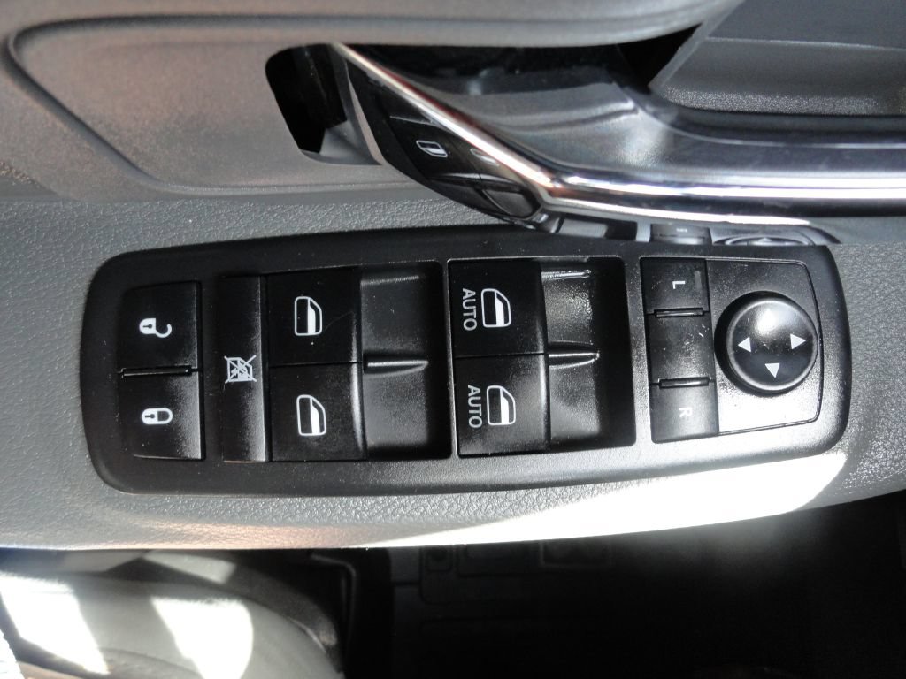 Used 2018 RAM 2500 Lone Star AWD/4WD image 29
