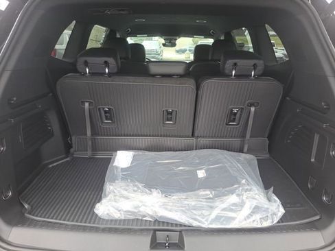 New 2026 GMC Acadia Elevation w/ Elevation Premium Package image 5