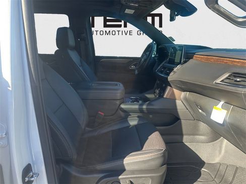 Used 2024 Chevrolet Tahoe High Country image 28