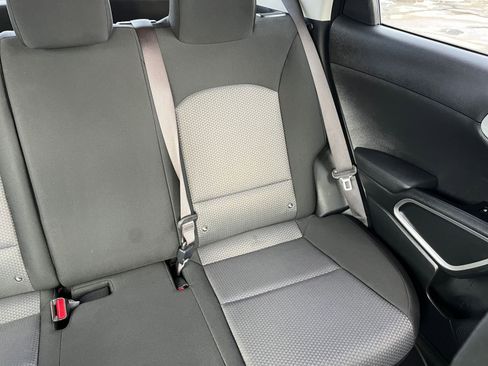 Used 2025 Kia Soul LX w/ LX Technology Package image 34