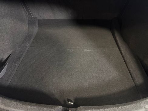 Used 2024 Tesla Model 3 Standard Range RWD image 31