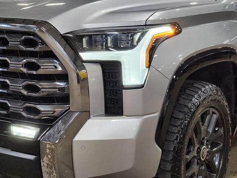 Used 2024 Toyota Tundra Platinum AWD/4WD image 14