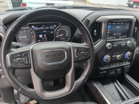 Used 2021 GMC Sierra 1500 Denali w/ Denali Premium Package AWD/4WD image 12