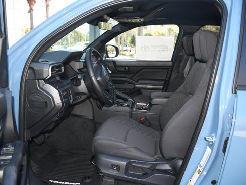 New 2026 Toyota Tacoma SR5 image 3